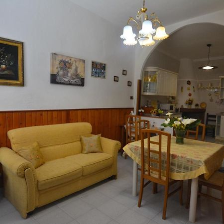 Casa Vacanze I Girasoli Iglesias Ngoại thất bức ảnh