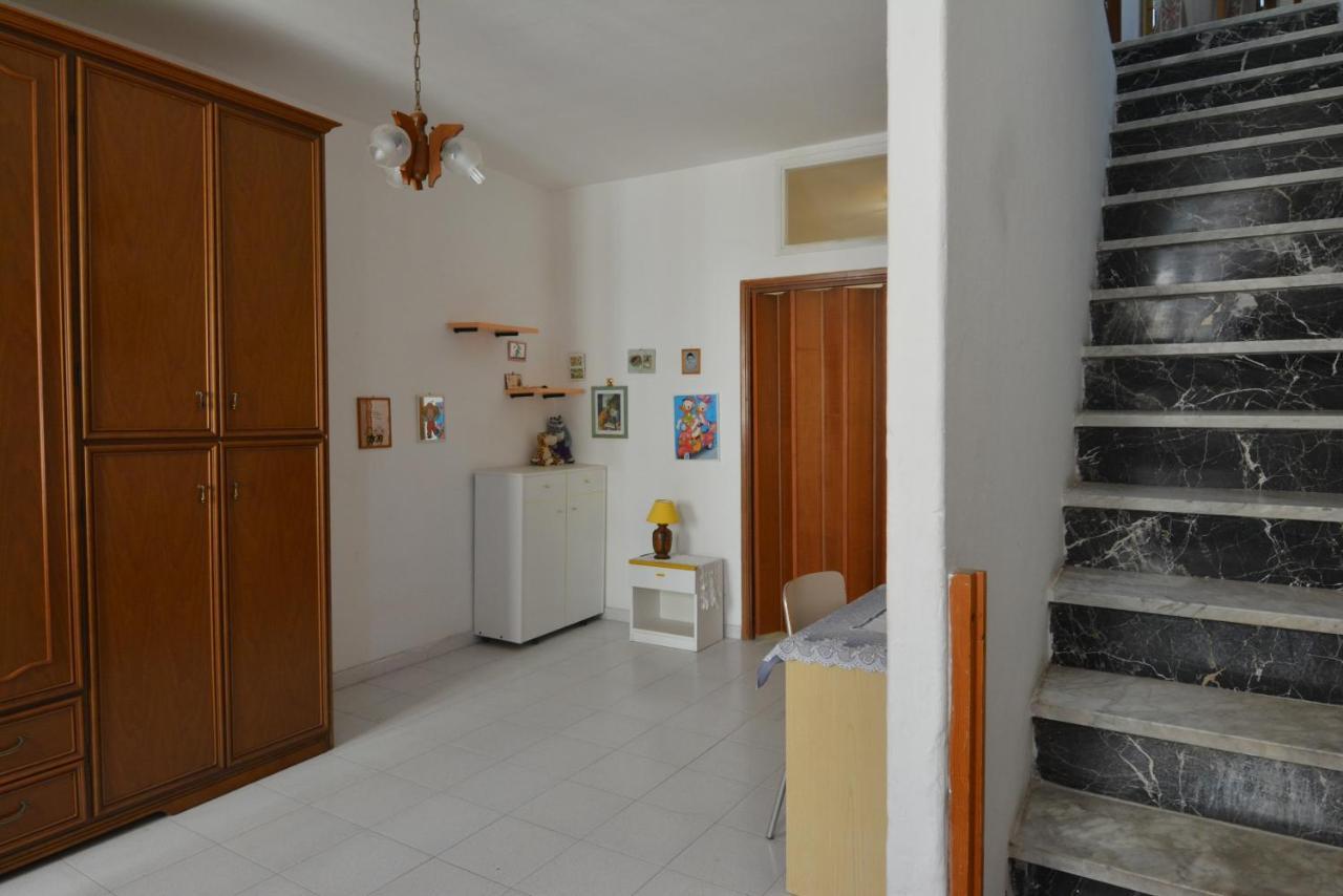 Casa Vacanze I Girasoli Iglesias Ngoại thất bức ảnh
