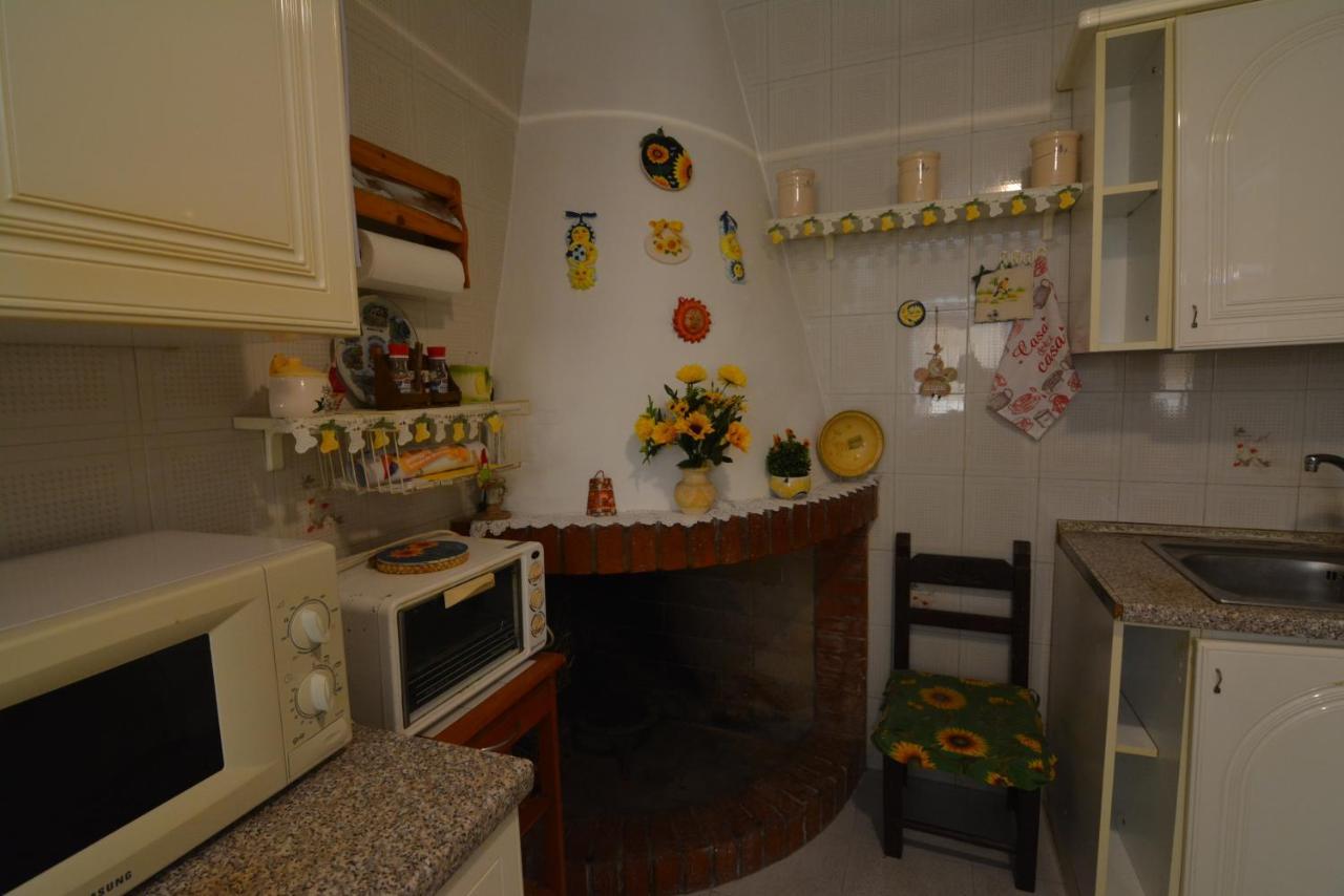 Casa Vacanze I Girasoli Iglesias Ngoại thất bức ảnh